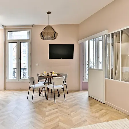 Charming, Cozy And Air-conditioned 17 Appartamento Parigi